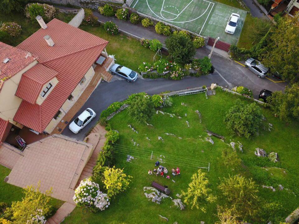 La Casina Villa Celorio  Exteriör bild